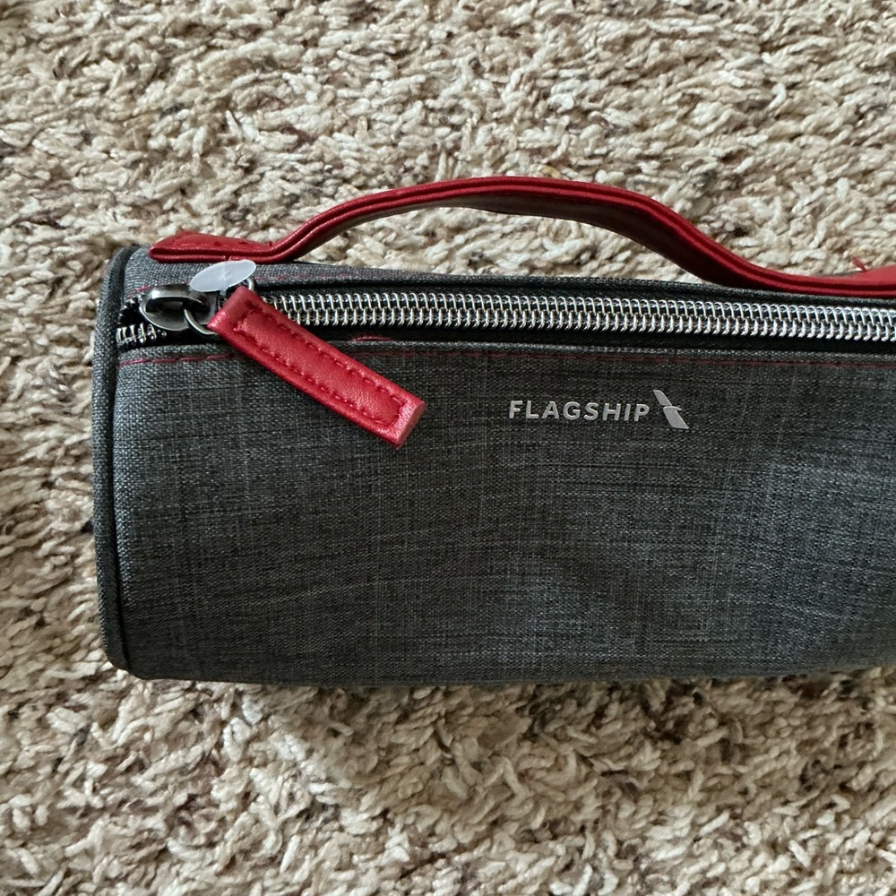 AA Business class amenity bags - Picture 4 of 4